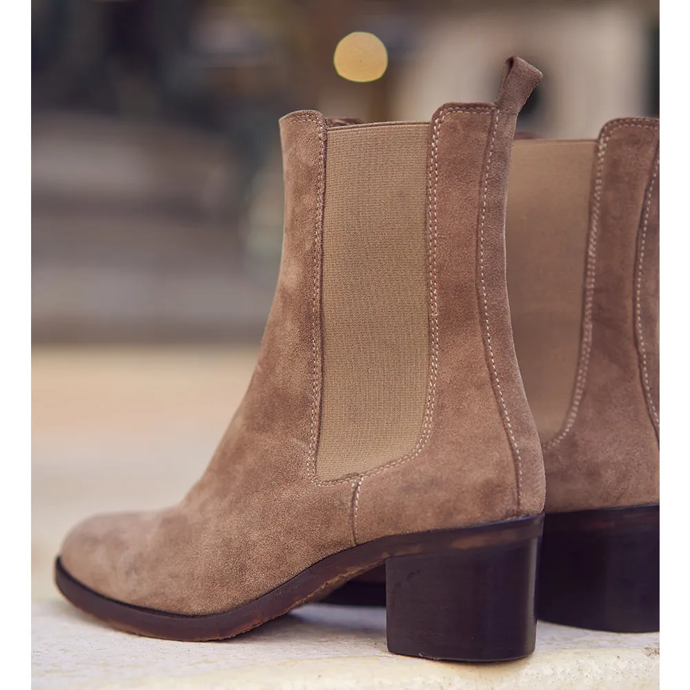 BOOTS ANN TUIL MOOVE