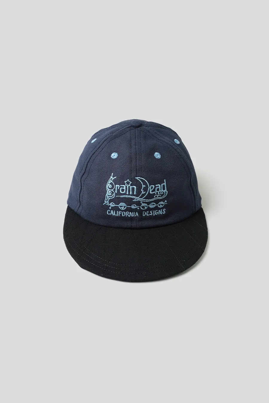 CASQUETTE CALIFORNIA DESIGNS LONG BRIM BLEUE ET NOIRE