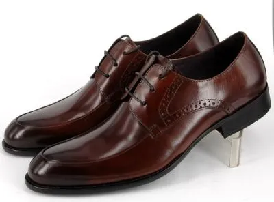 Chaussures de Ville Derby en Cuir pour Homme Perforations