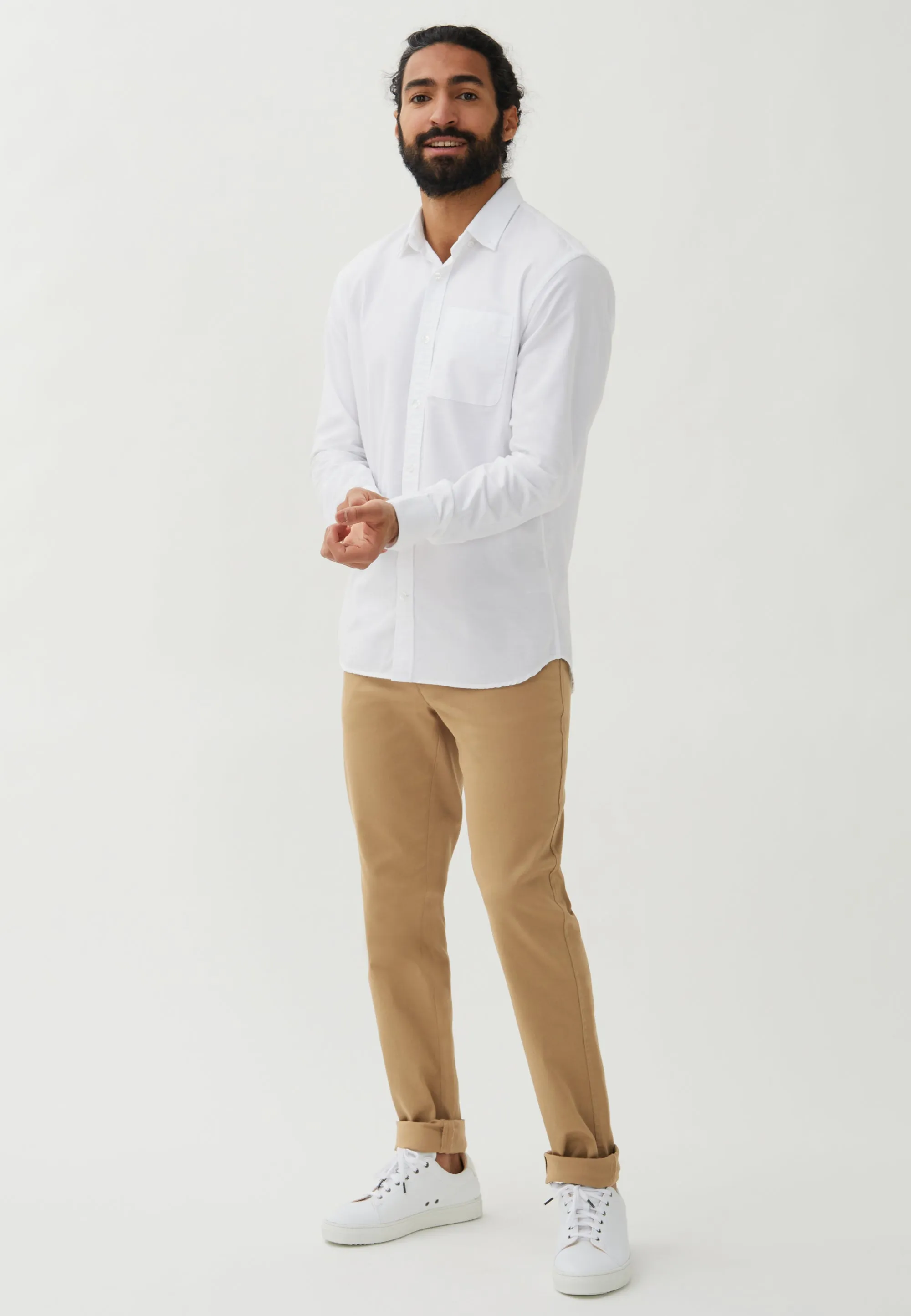 La chemise oxford à poche