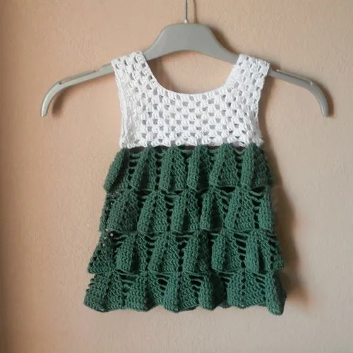 Robe bébé coton blanc/vert fait main au crochet