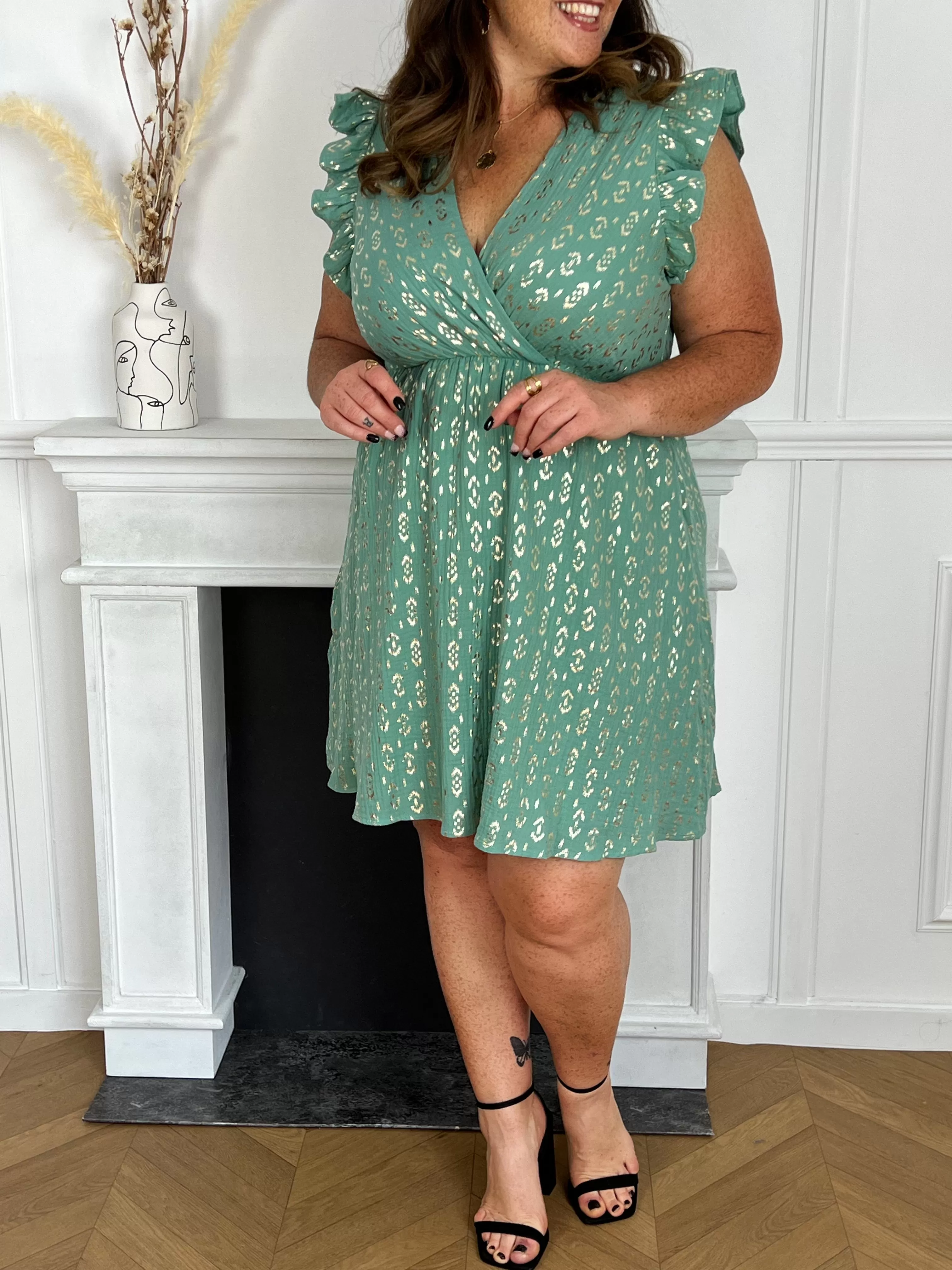 Robe courte verte : Fleur