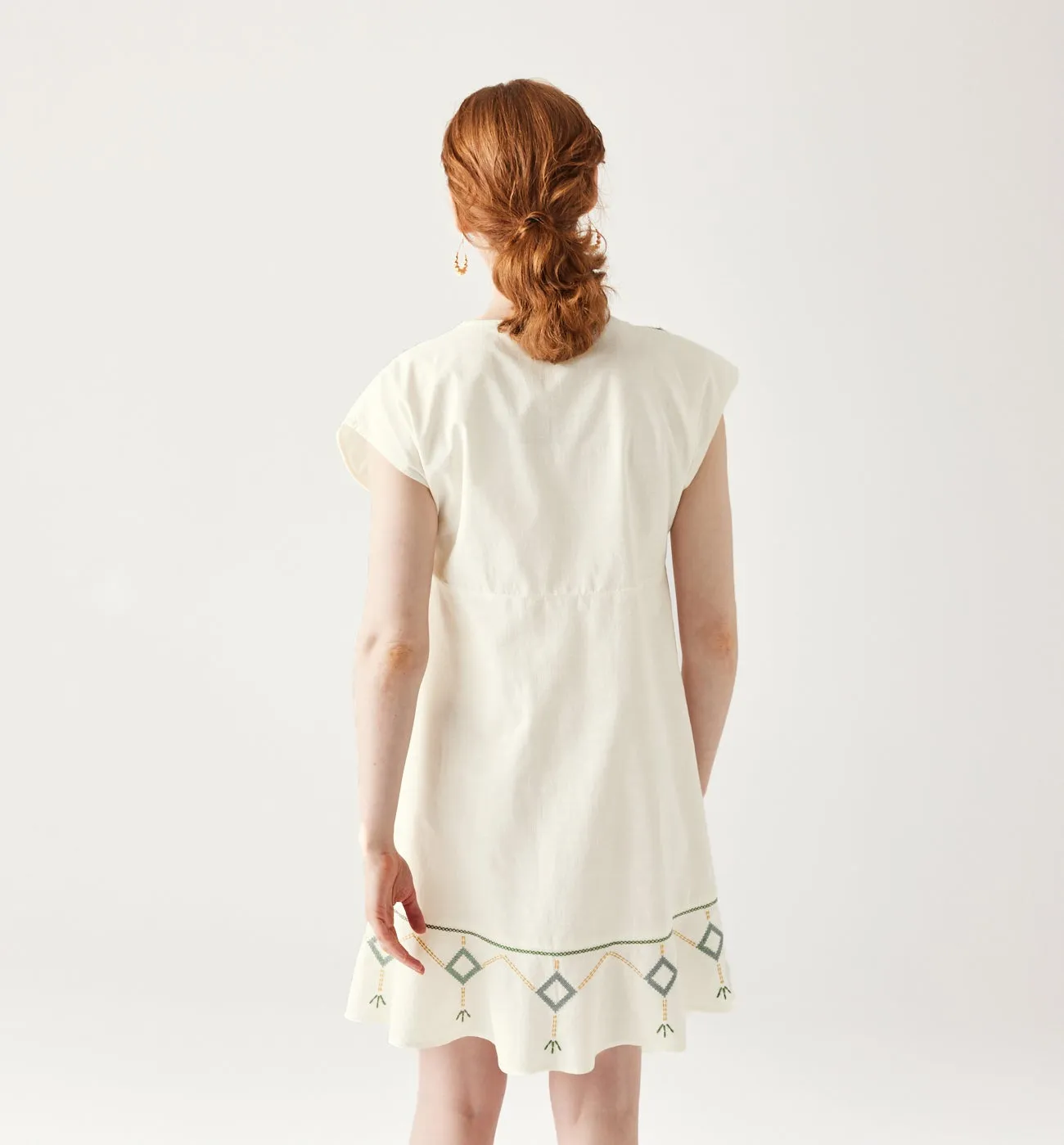 Robe en coton brodé Femme - Ecru