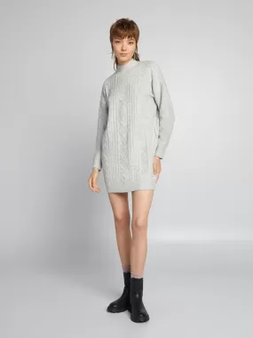 Robe pull en maille torsadée - Gris clair