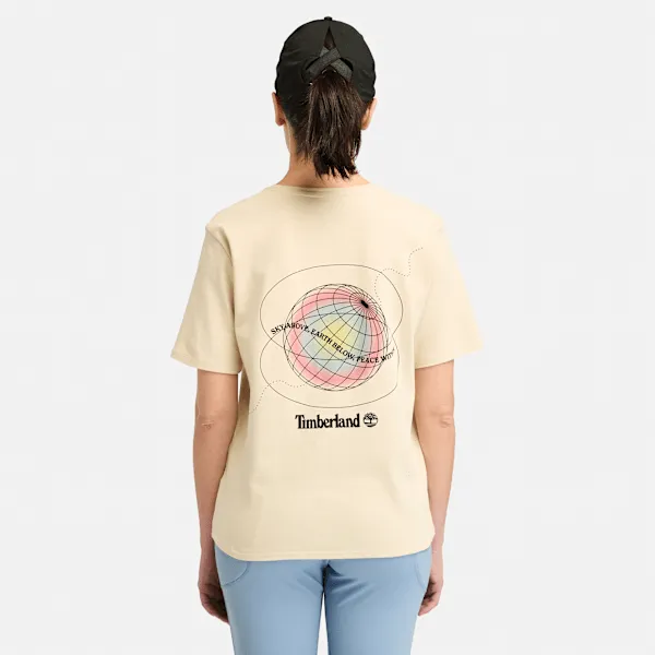 T-shirt à imprimé graphique à l'arrière TimberFresh™ pour femme en beige