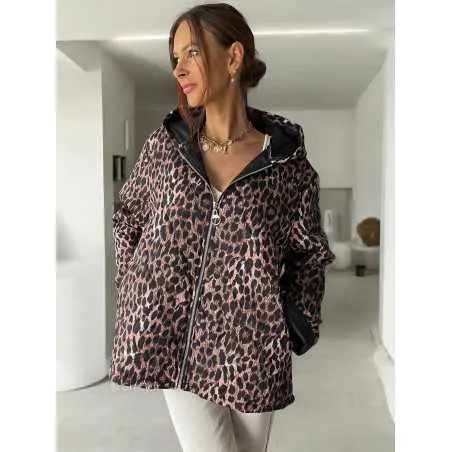 Veste matelassée léopard coupe oversize à capuche